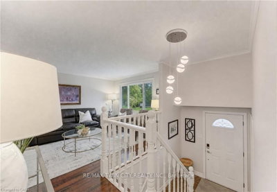 11 WOODBOROUGH Place • Cambridge, ON photo 4