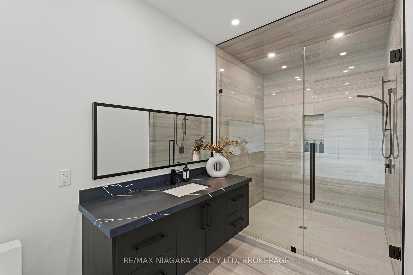 58 Kenmir Avenue • Niagara-on-the-Lake, ON photo 28
