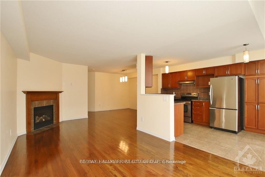 163 Romina Street • Ottawa, ON photo 6