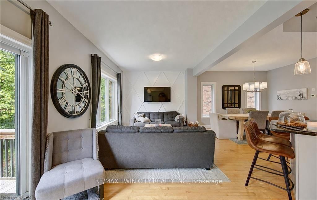 231 STEEPLERIDGE Street • Kitchener, ON photo 10