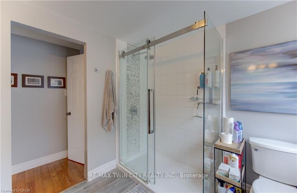 231 STEEPLERIDGE Street • Kitchener, ON photo 27