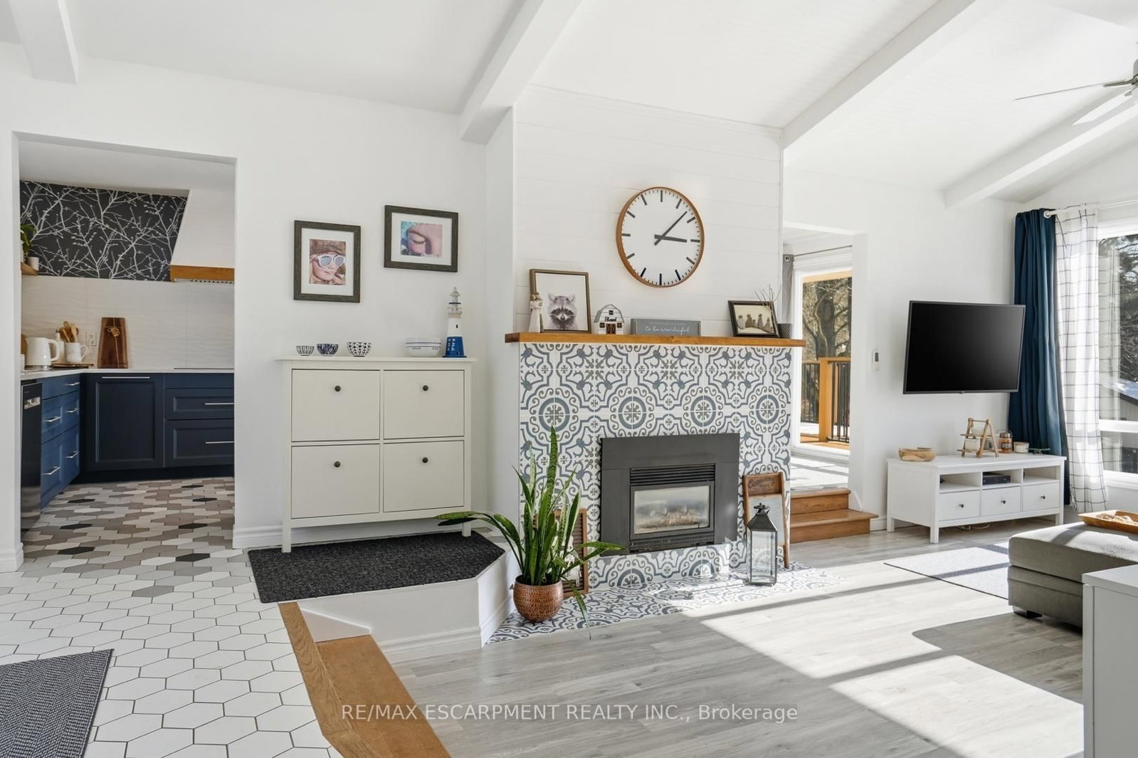 81 Thomson Drive • Hamilton, ON photo 10