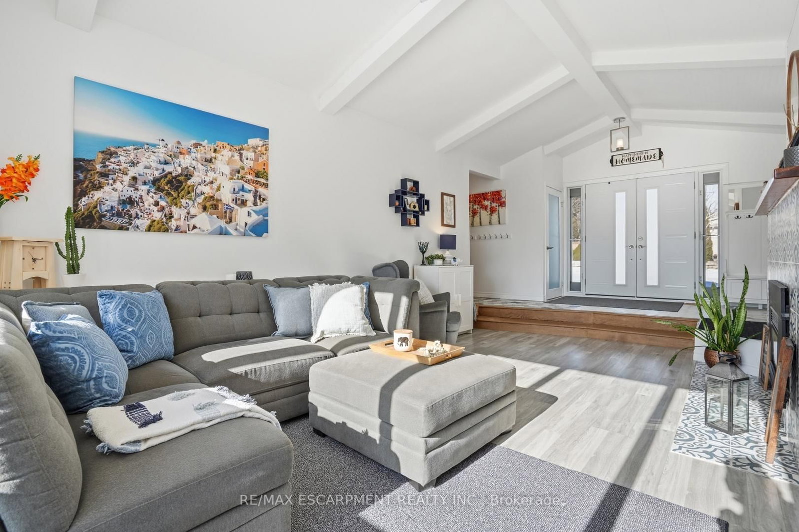 81 Thomson Drive • Hamilton, ON photo 8