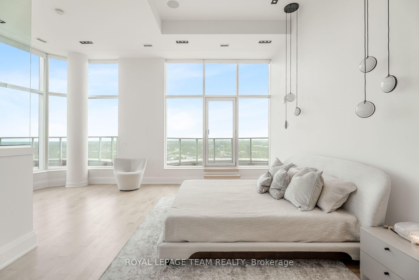 805 Carling Avenue • #4502 • Ottawa, ON photo 36