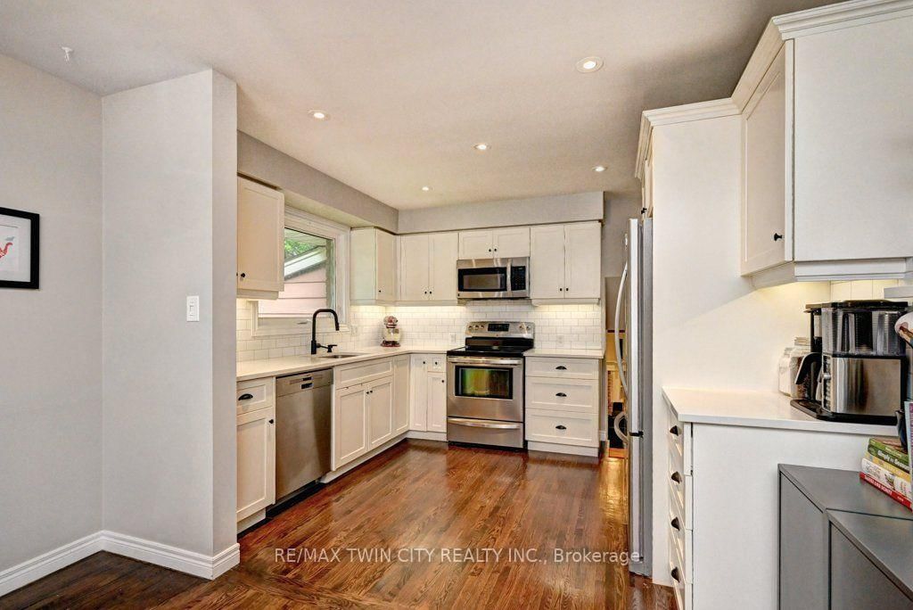 163 Chelford Crescent • Waterloo, ON photo 17