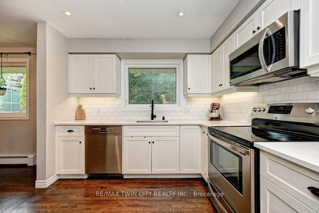 163 Chelford Crescent • Waterloo, ON photo 20