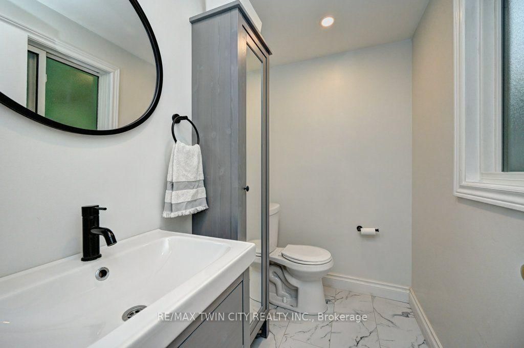 163 Chelford Crescent • Waterloo, ON photo 23