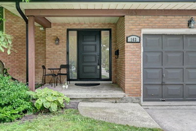 163 Chelford Crescent • Waterloo, ON photo 3