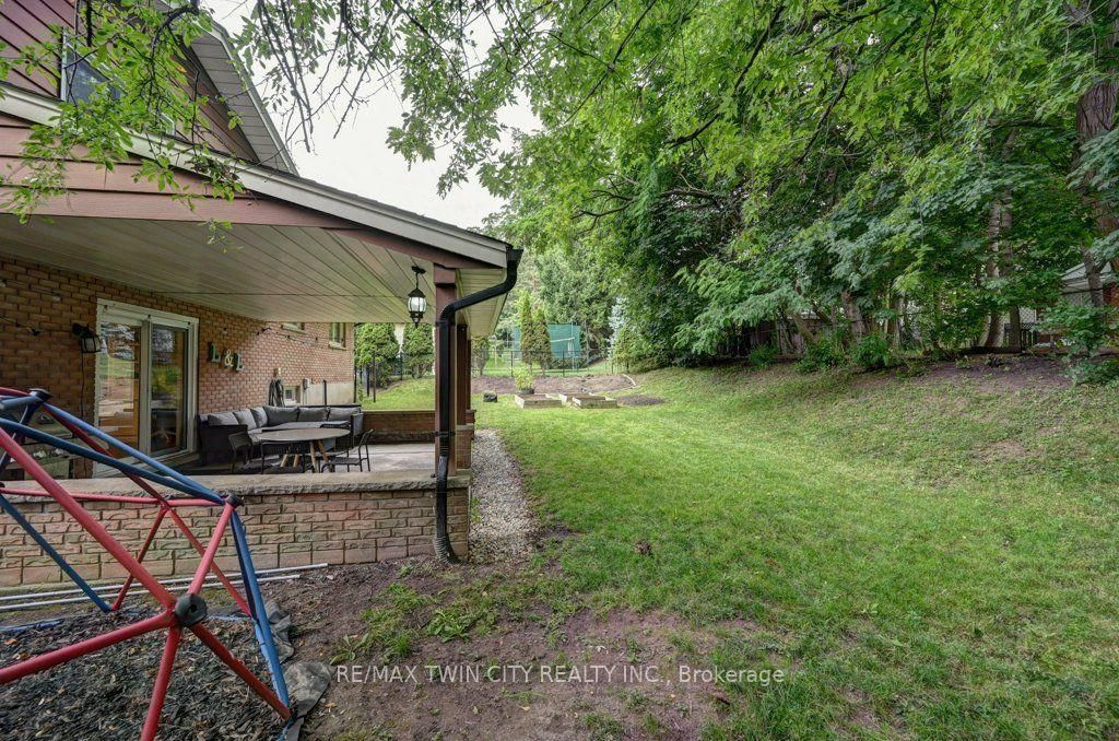 163 Chelford Crescent • Waterloo, ON photo 34