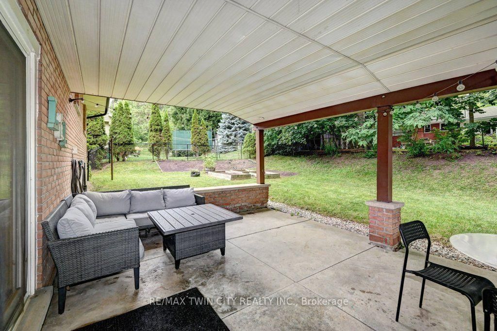 163 Chelford Crescent • Waterloo, ON photo 36