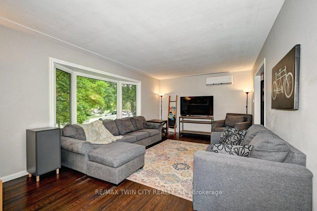 163 Chelford Crescent • Waterloo, ON photo 7