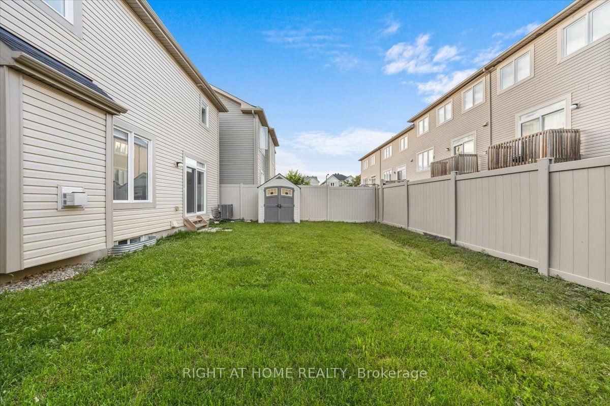605 Silver Spruce Way • Ottawa, ON photo 33