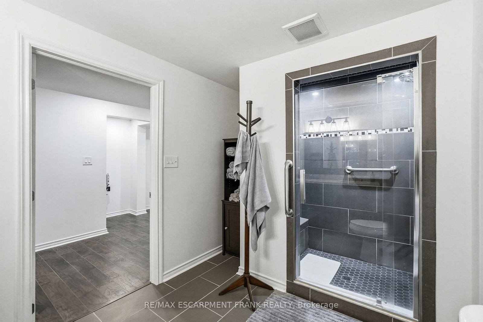 5 Murphy Lane • Hamilton, ON photo 37