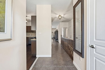 5 Murphy Lane • Hamilton, ON photo 8