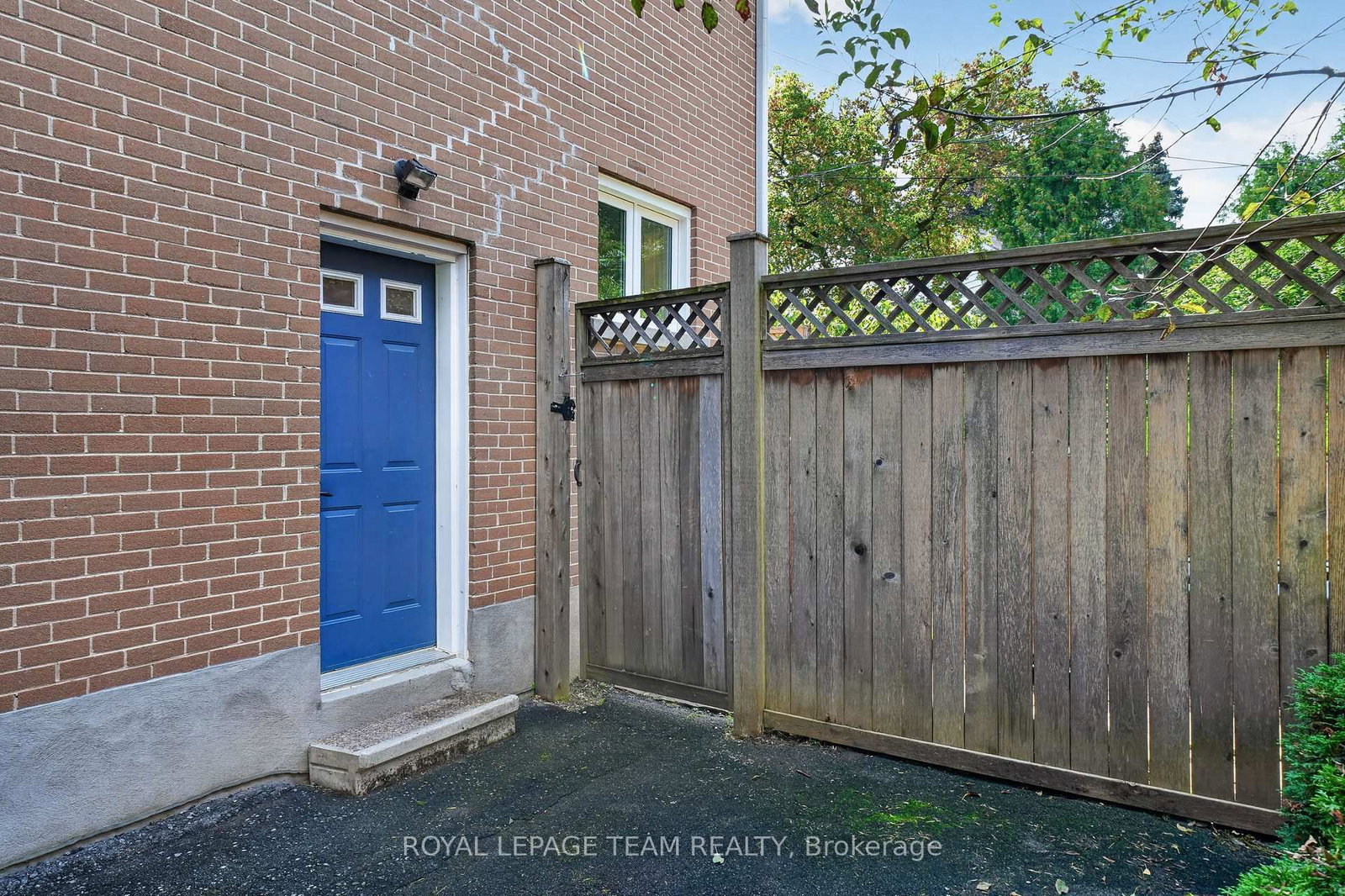 12 Lenore Place • Ottawa, ON photo 26