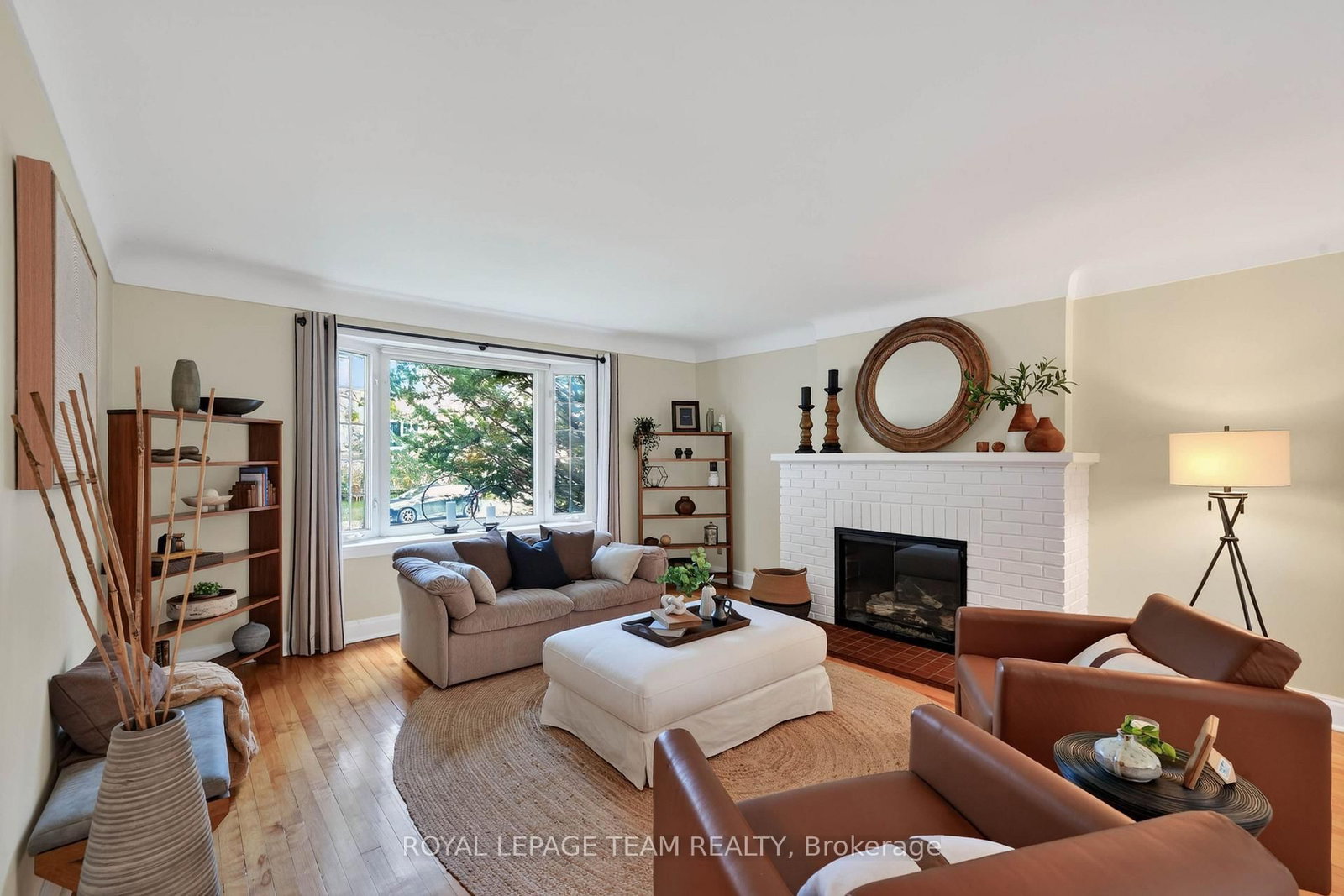 12 Lenore Place • Ottawa, ON photo 6