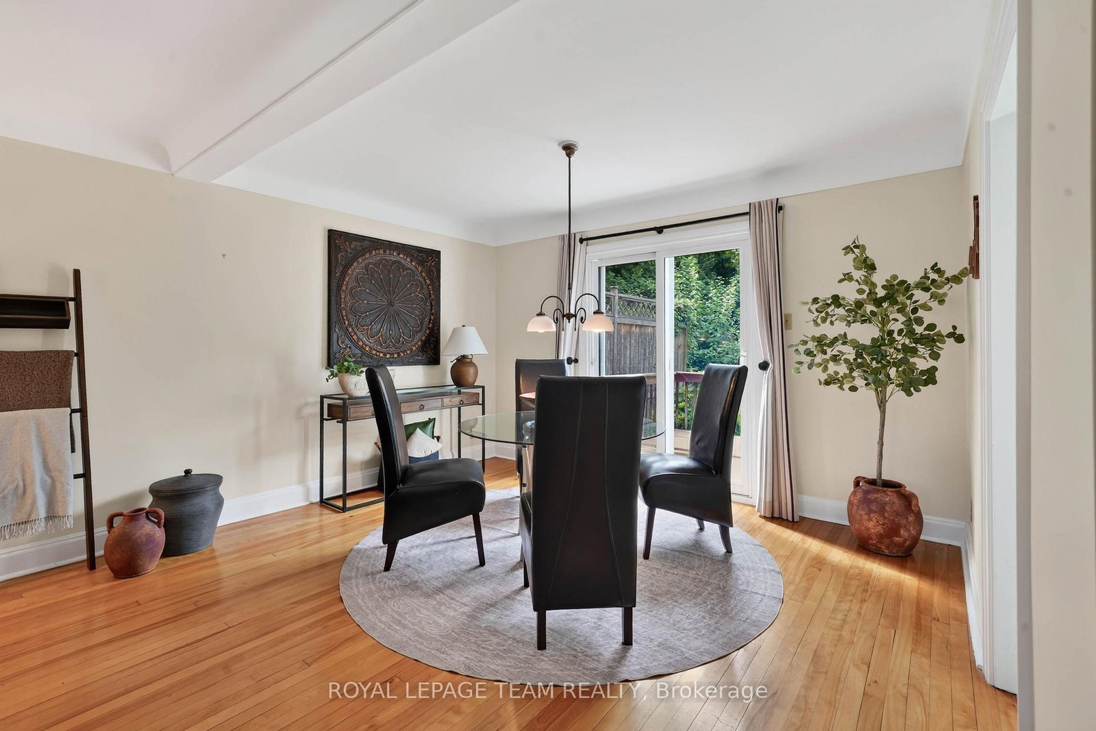 12 Lenore Place • Ottawa, ON photo 9