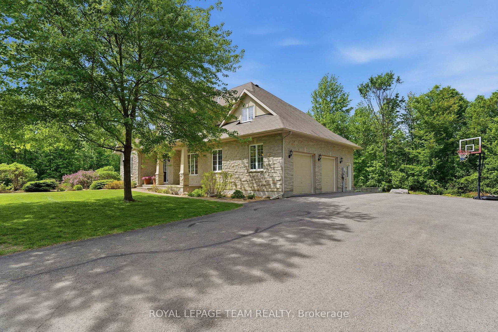 234 Cyd Street • Carp, ON photo 42