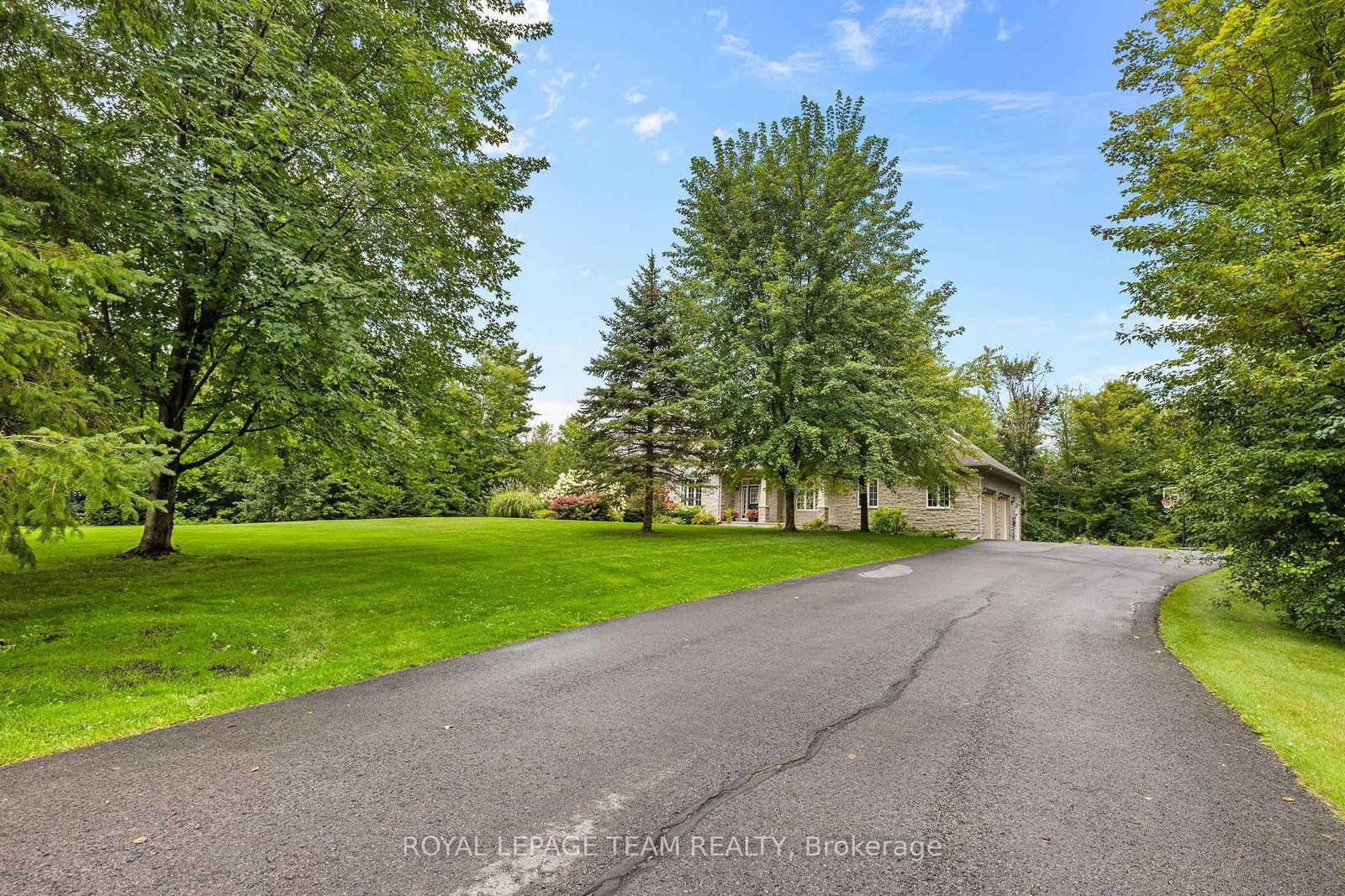 234 Cyd Street • Carp, ON photo 44