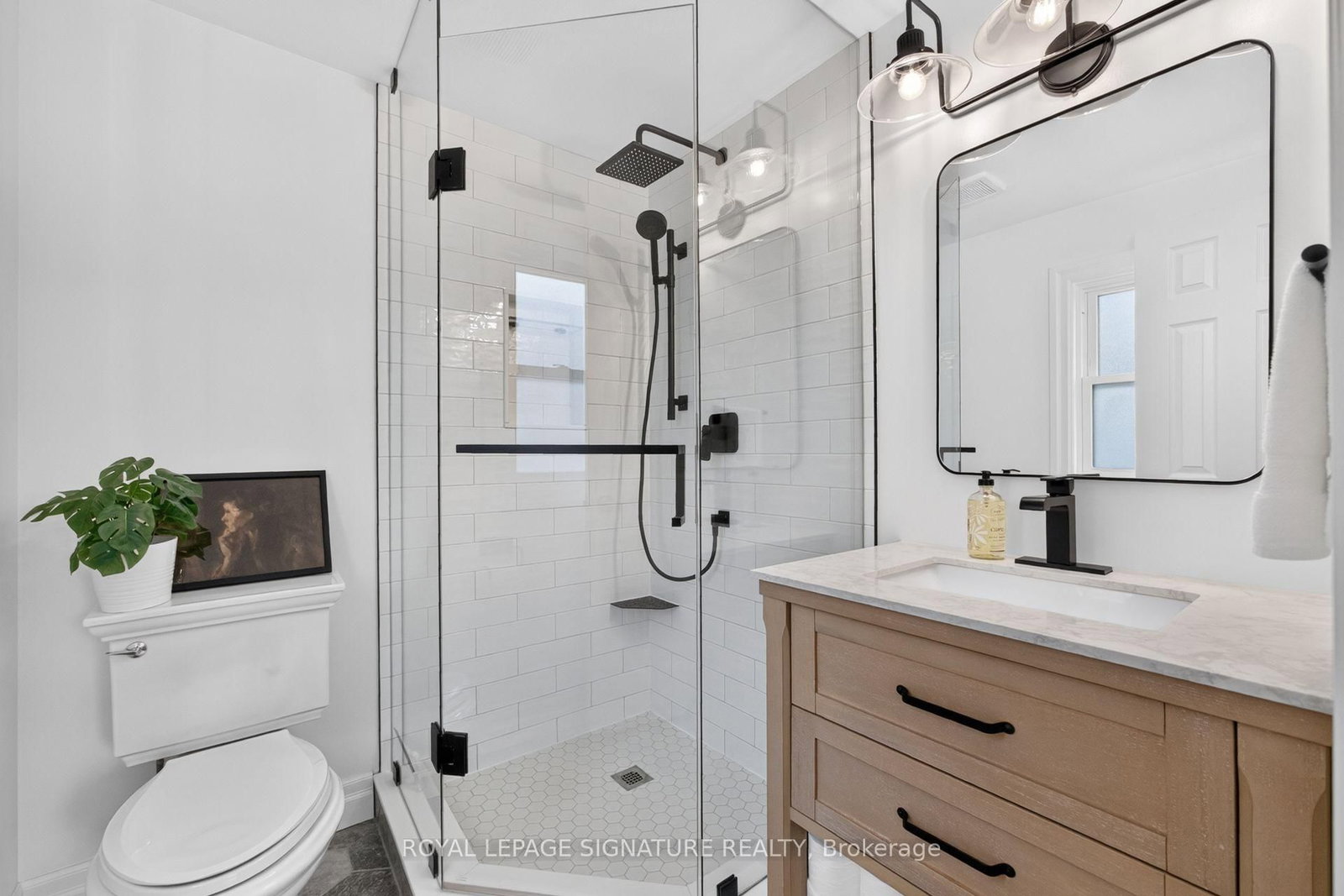 16 Pine Ridge Drive • Guelph, ON photo 38