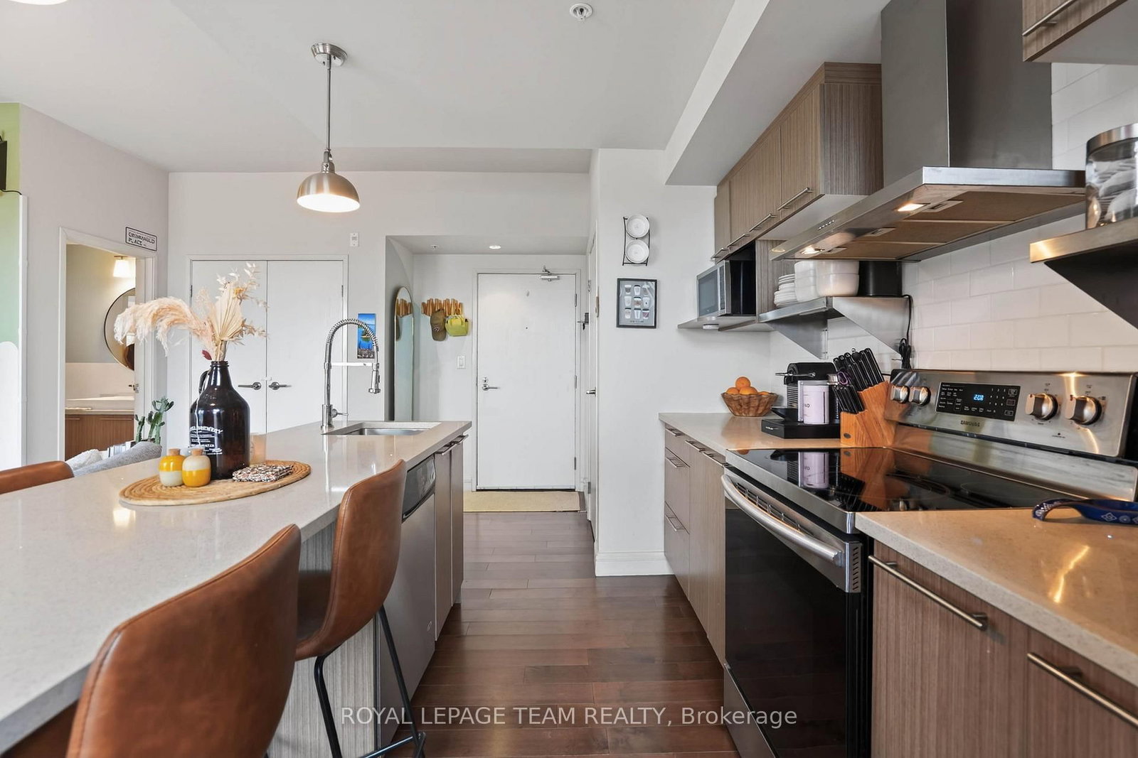 555 ANAND Private • #808 • Ottawa, ON photo 7