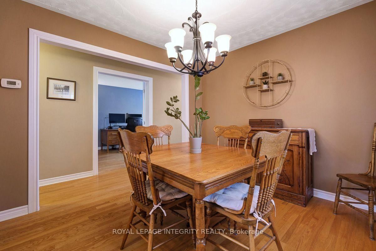 390 Oaklawn Crescent • Orleans, ON photo 15