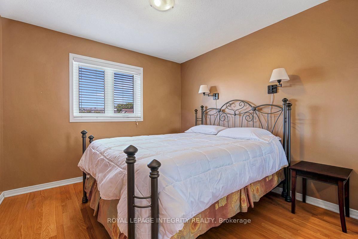 390 Oaklawn Crescent • Orleans, ON photo 28
