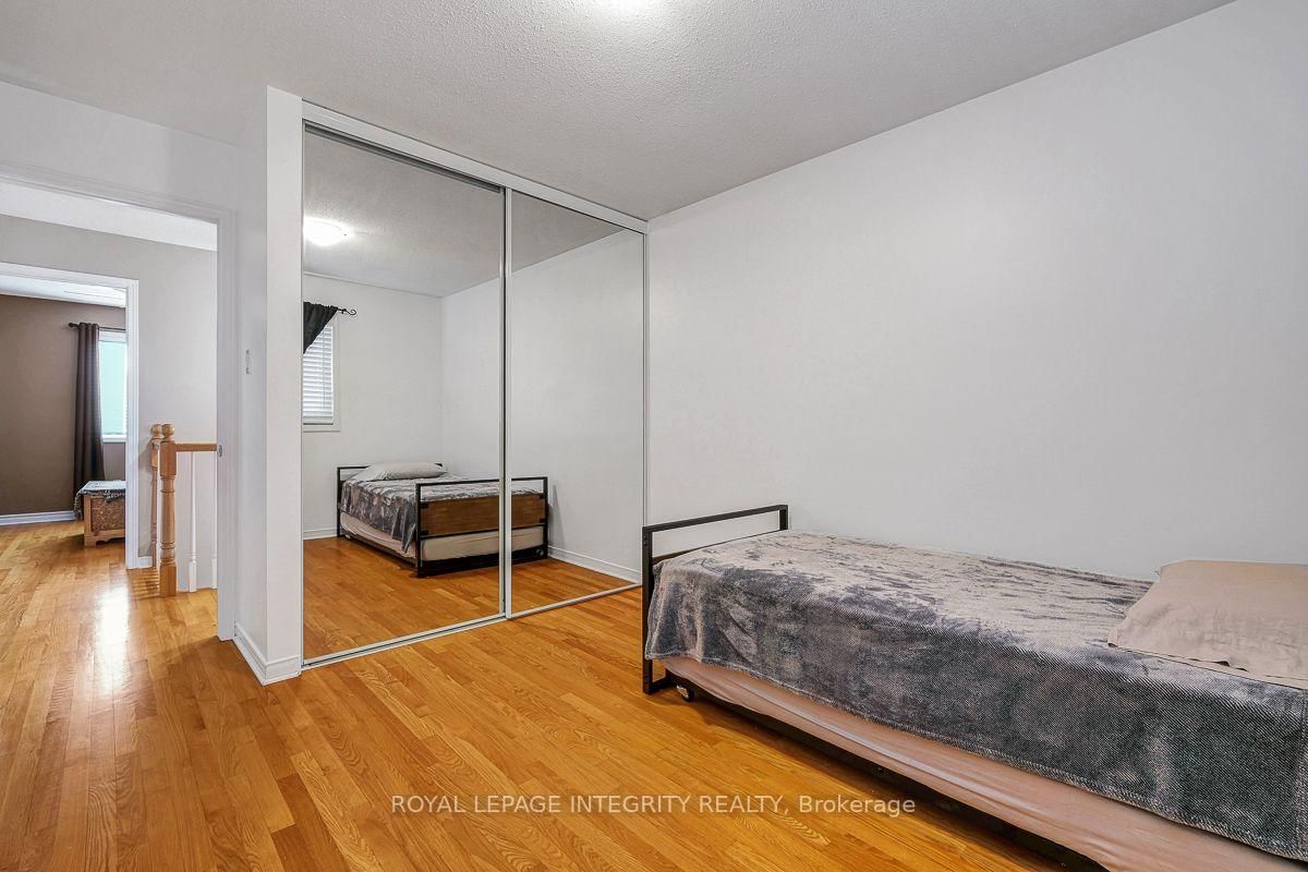 390 Oaklawn Crescent • Orleans, ON photo 30