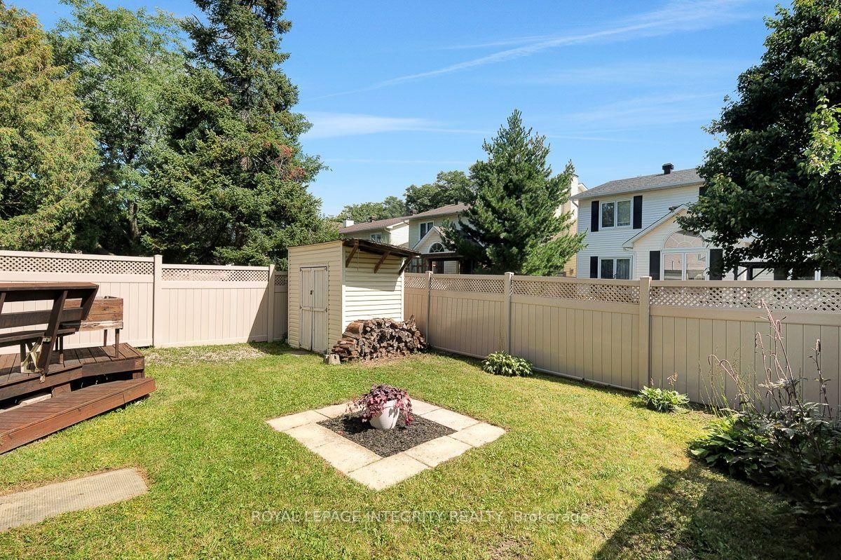 390 Oaklawn Crescent • Orleans, ON photo 45