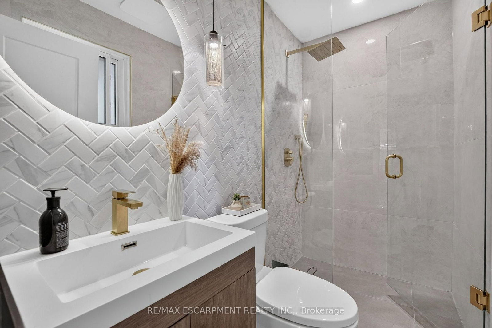 9 Leslie Drive • Hamilton, ON photo 33