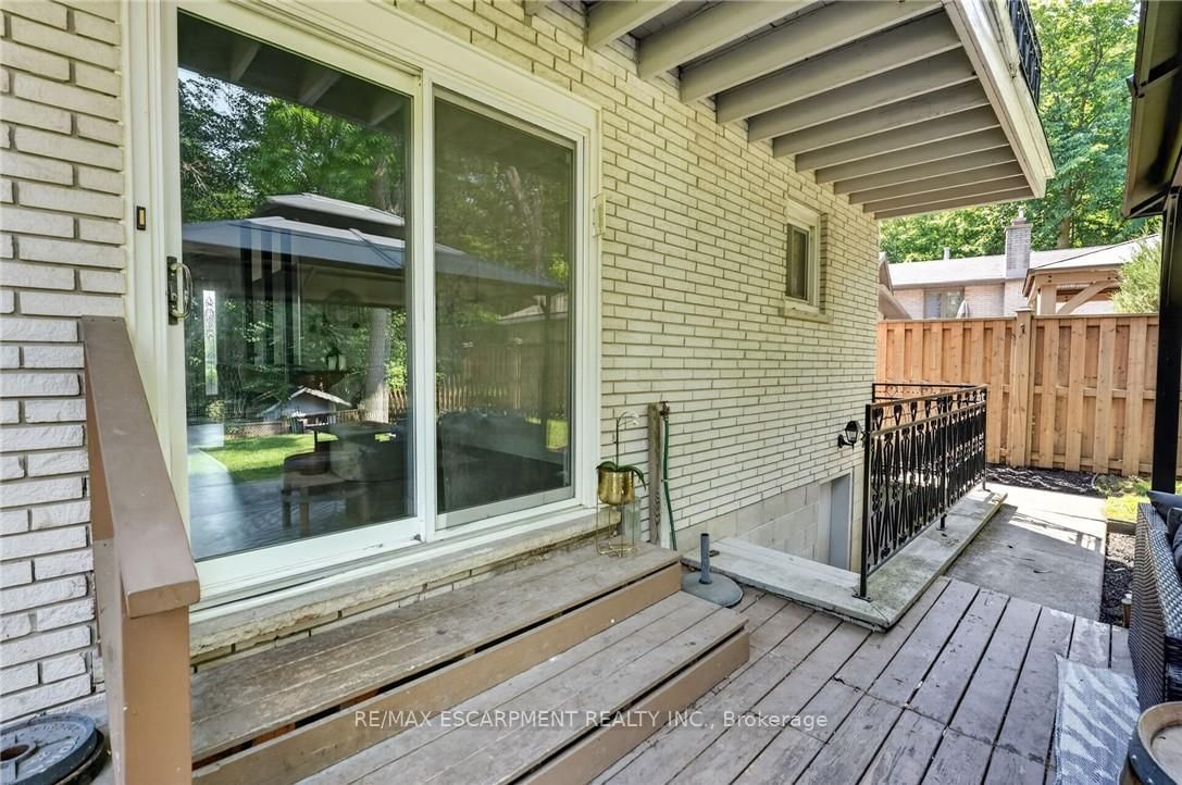 9 Leslie Drive • Hamilton, ON photo 38