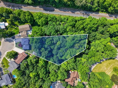 9 Leslie Drive • Hamilton, ON photo 5