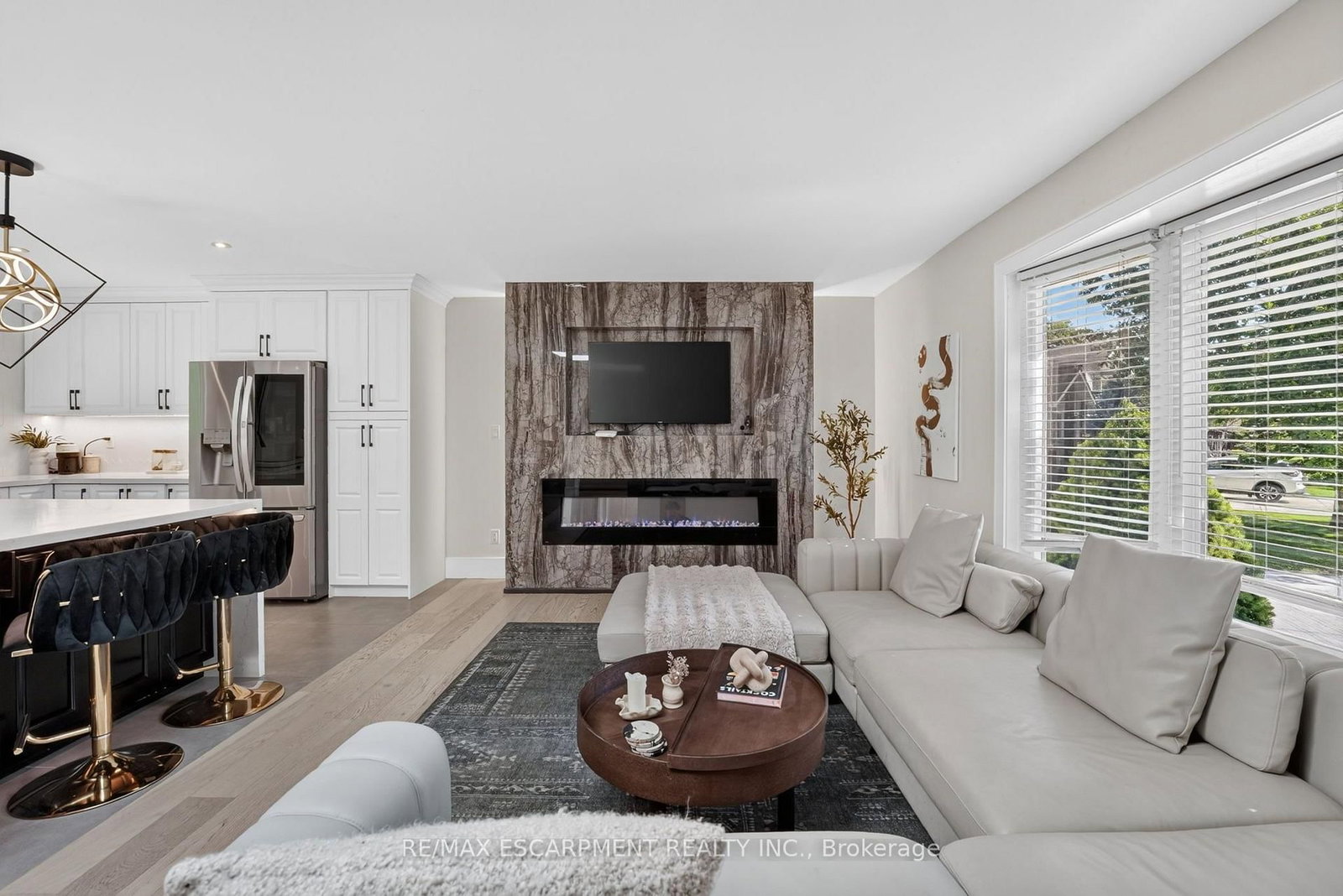 9 Leslie Drive • Hamilton, ON photo 9