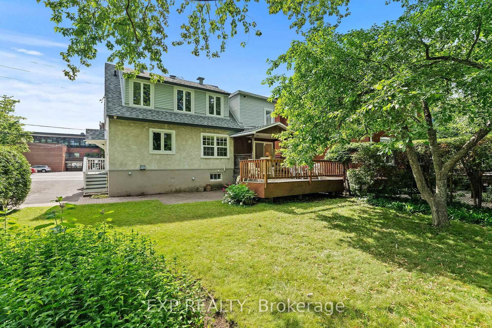 579 Broadview Avenue • Ottawa, ON photo 40