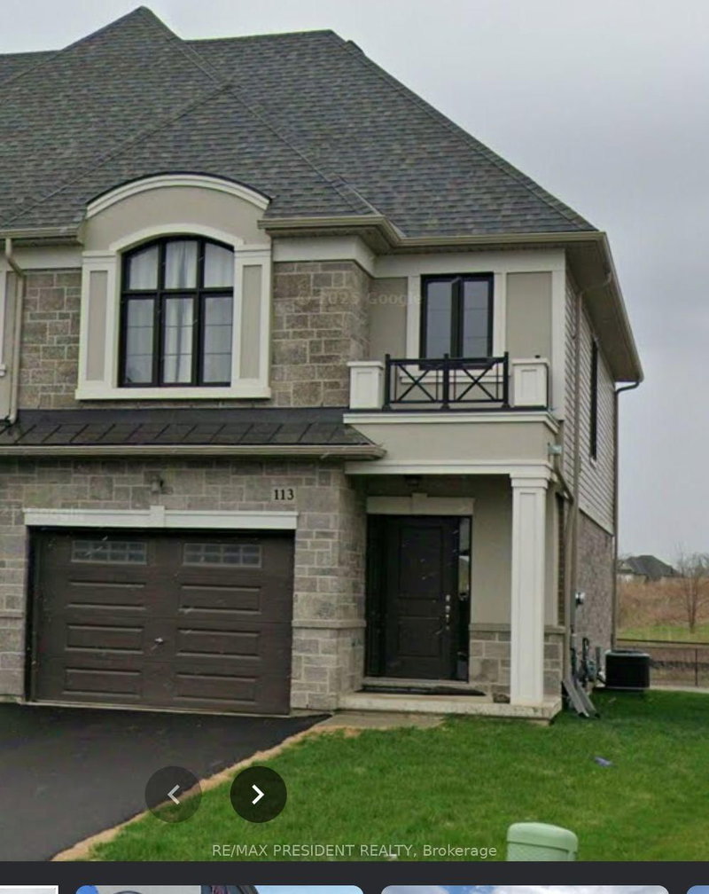 113 Aquasanta Crescent