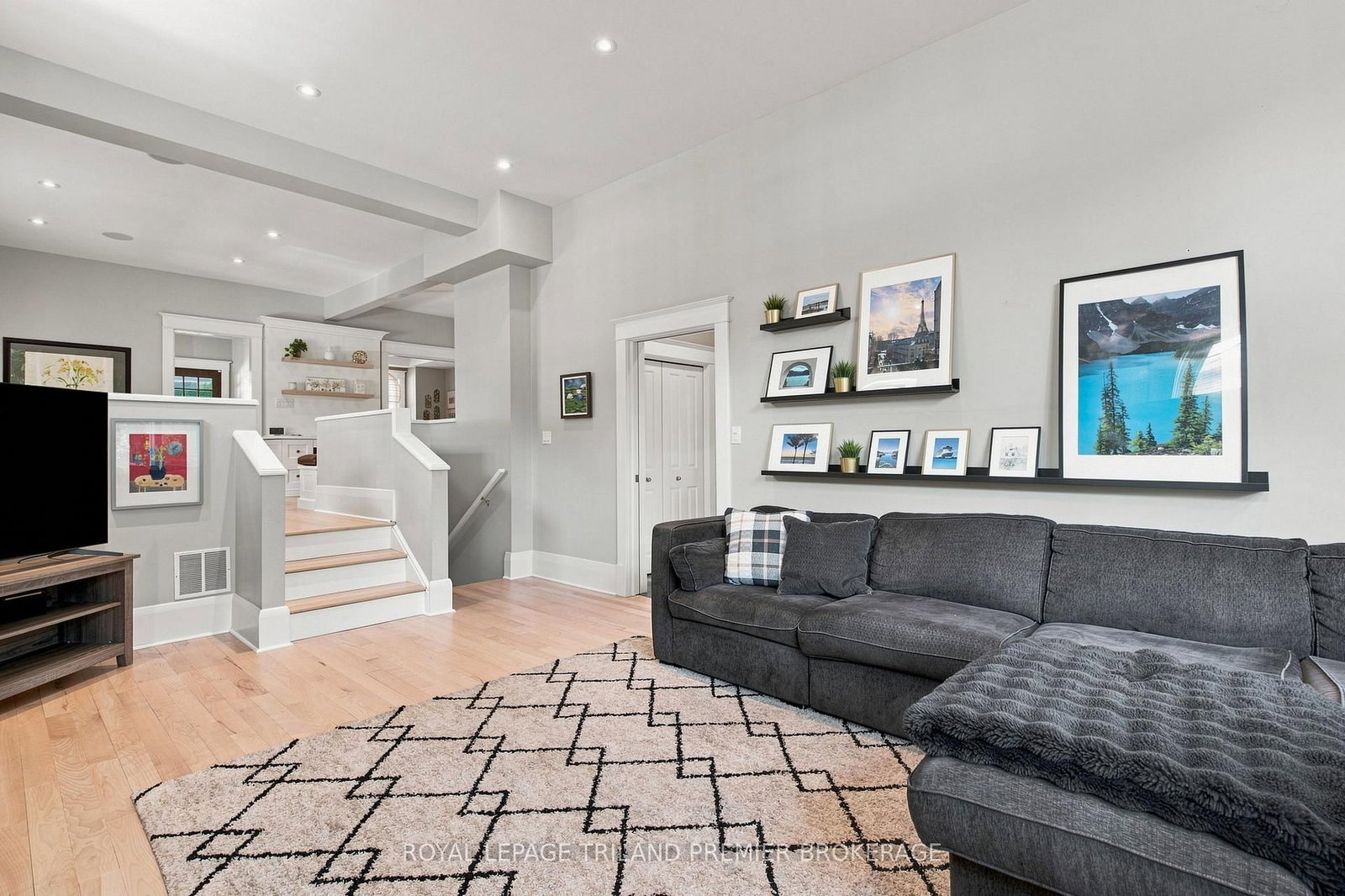399 Wortley Road • London South, ON photo 13