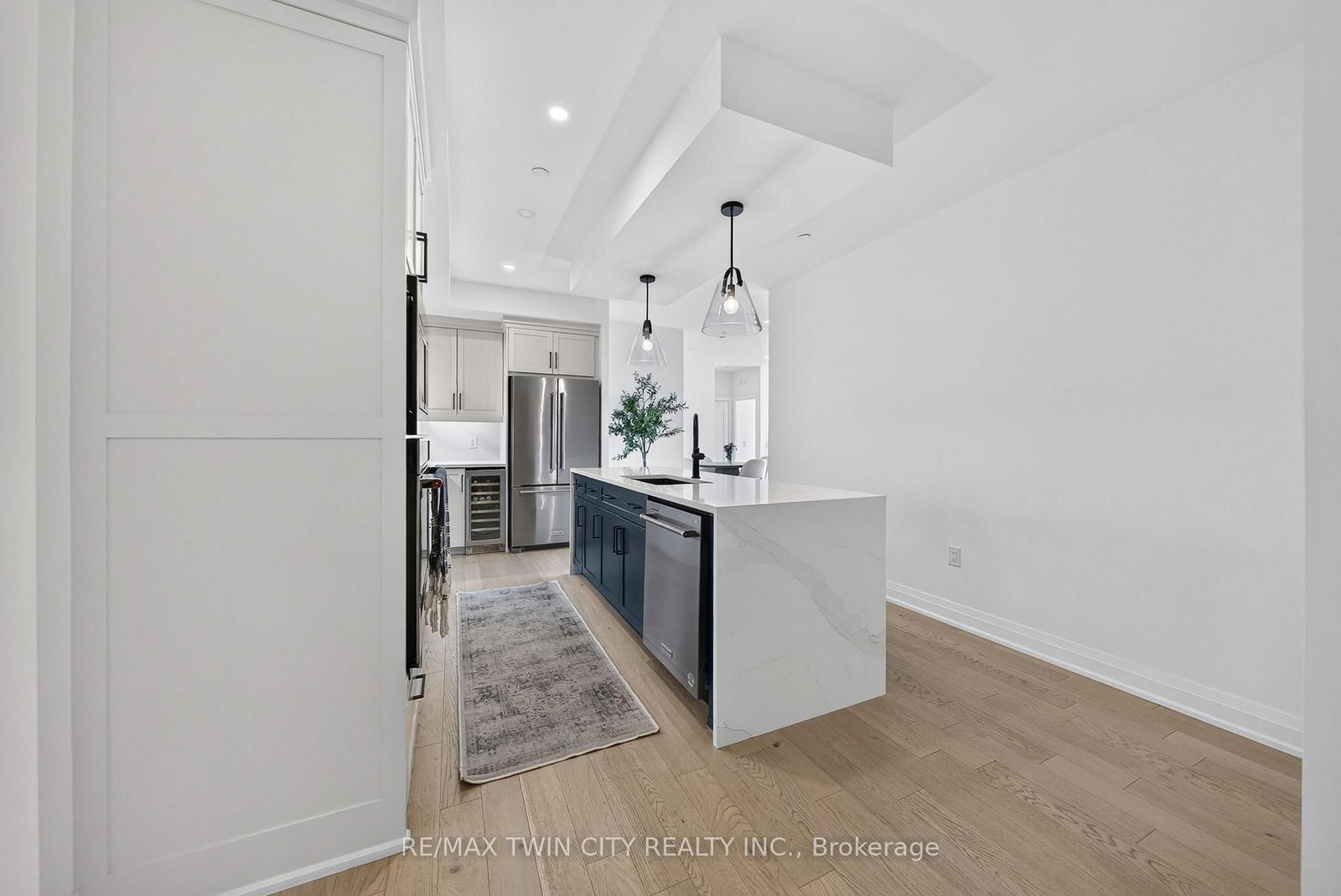 71 Wyndham Street S • #601 • Guelph, ON photo 15