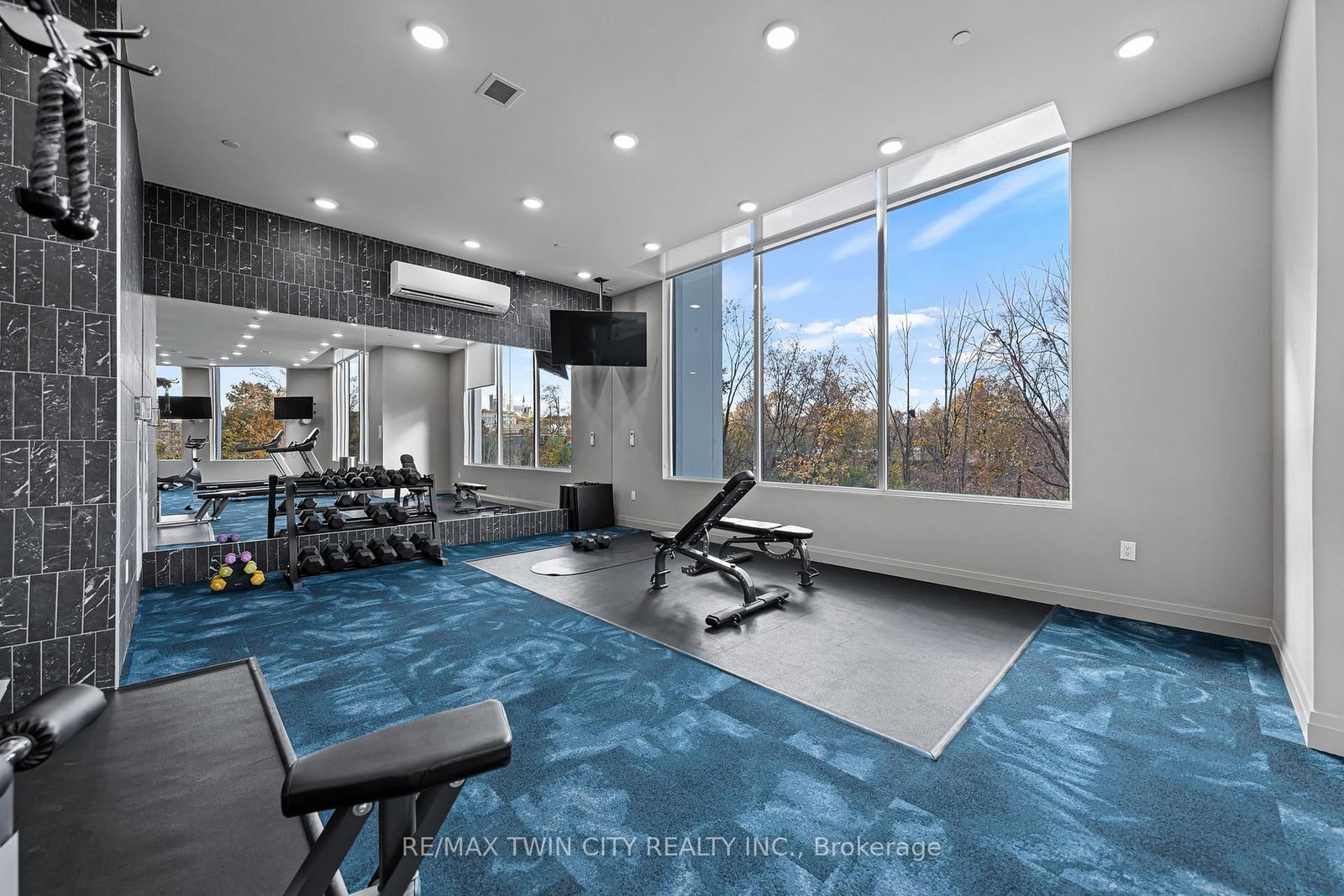 71 Wyndham Street S • #601 • Guelph, ON photo 50