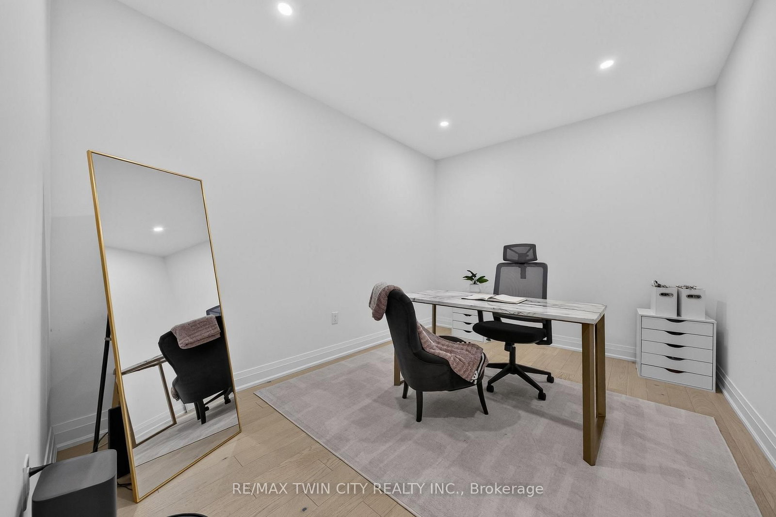 71 Wyndham Street S • #601 • Guelph, ON photo 8