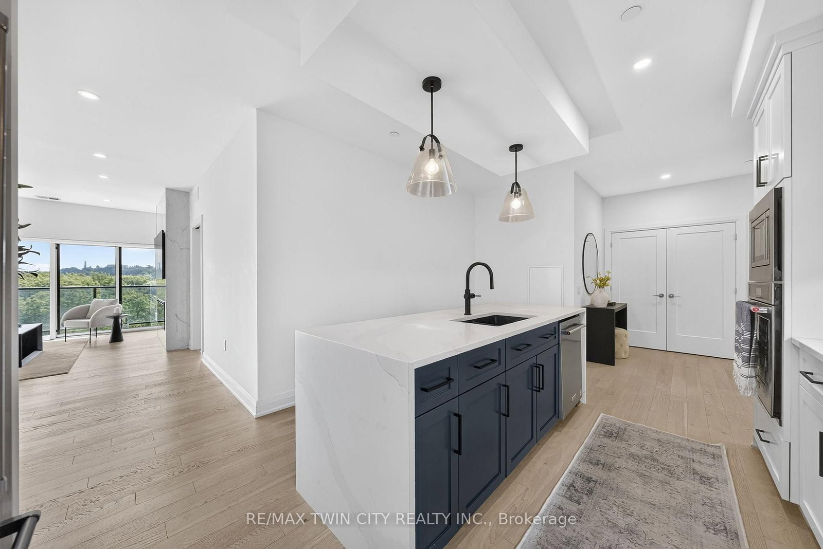 71 Wyndham Street S • #601 • Guelph, ON photo 9