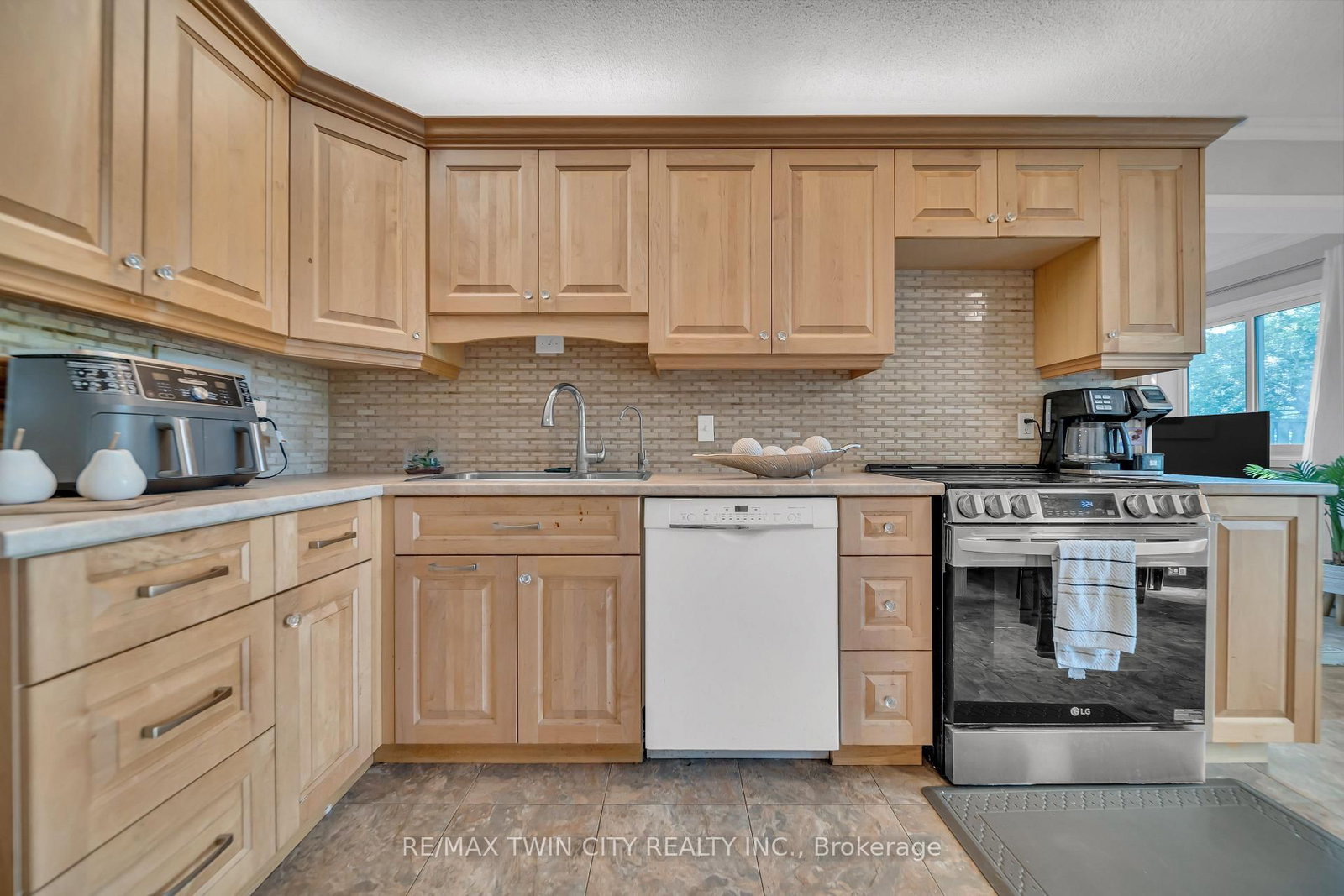 121 University Avenue E • #101 • Waterloo, ON photo 10