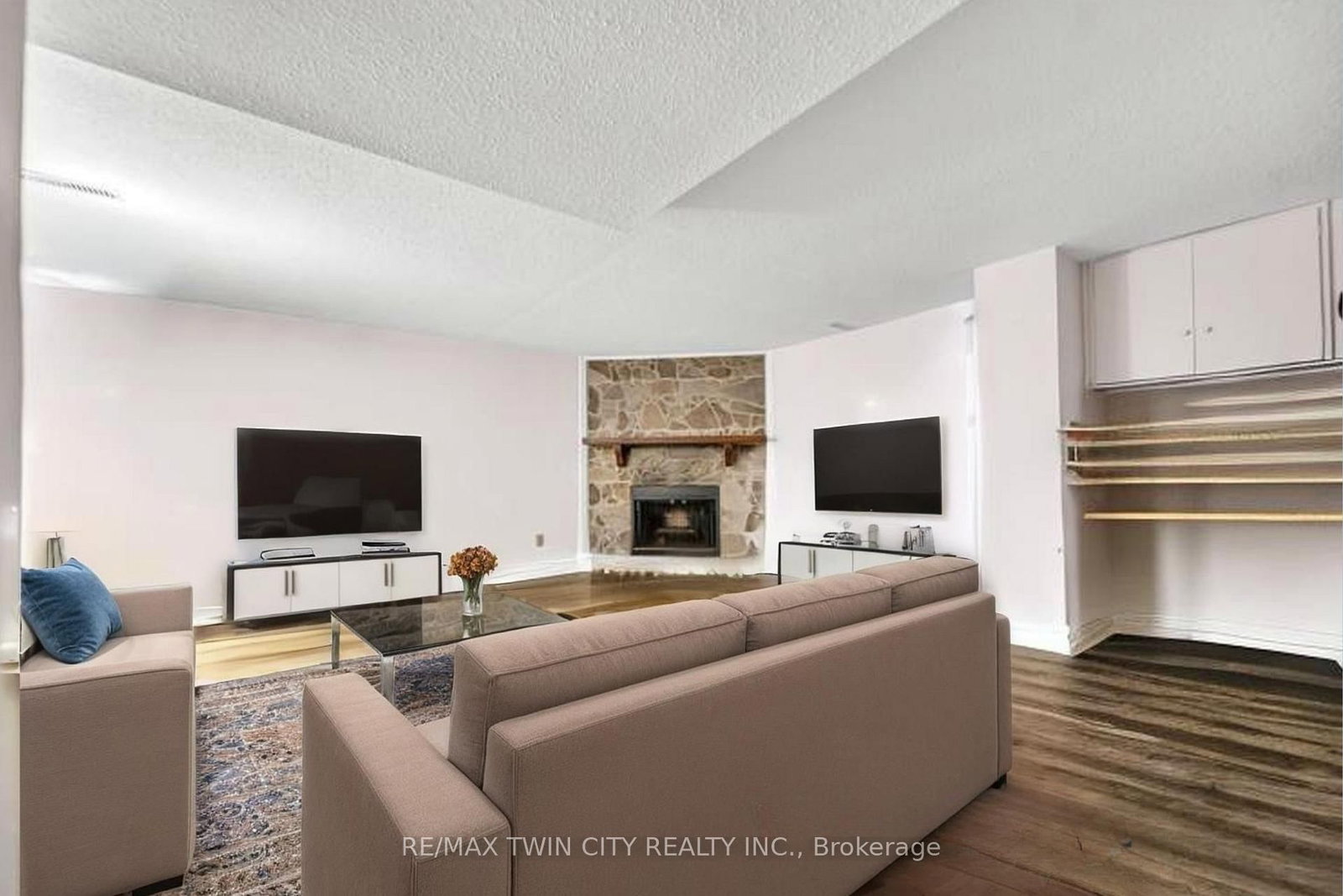 121 University Avenue E • #101 • Waterloo, ON photo 31