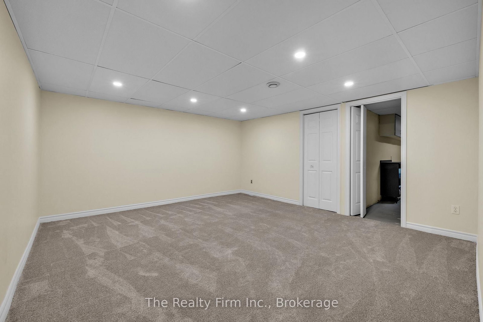598 Durham Crescent • #12 • Woodstock, ON photo 21