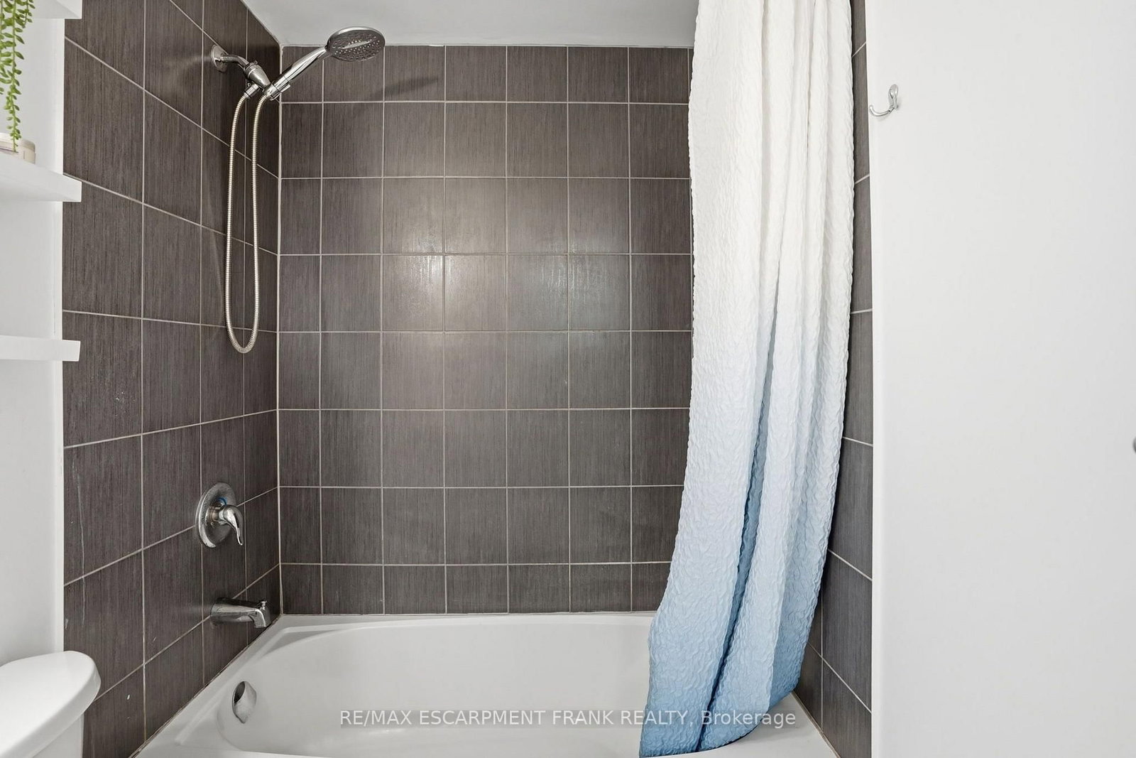1255 UPPER GAGE Avenue • #15 • Hamilton, ON photo 32