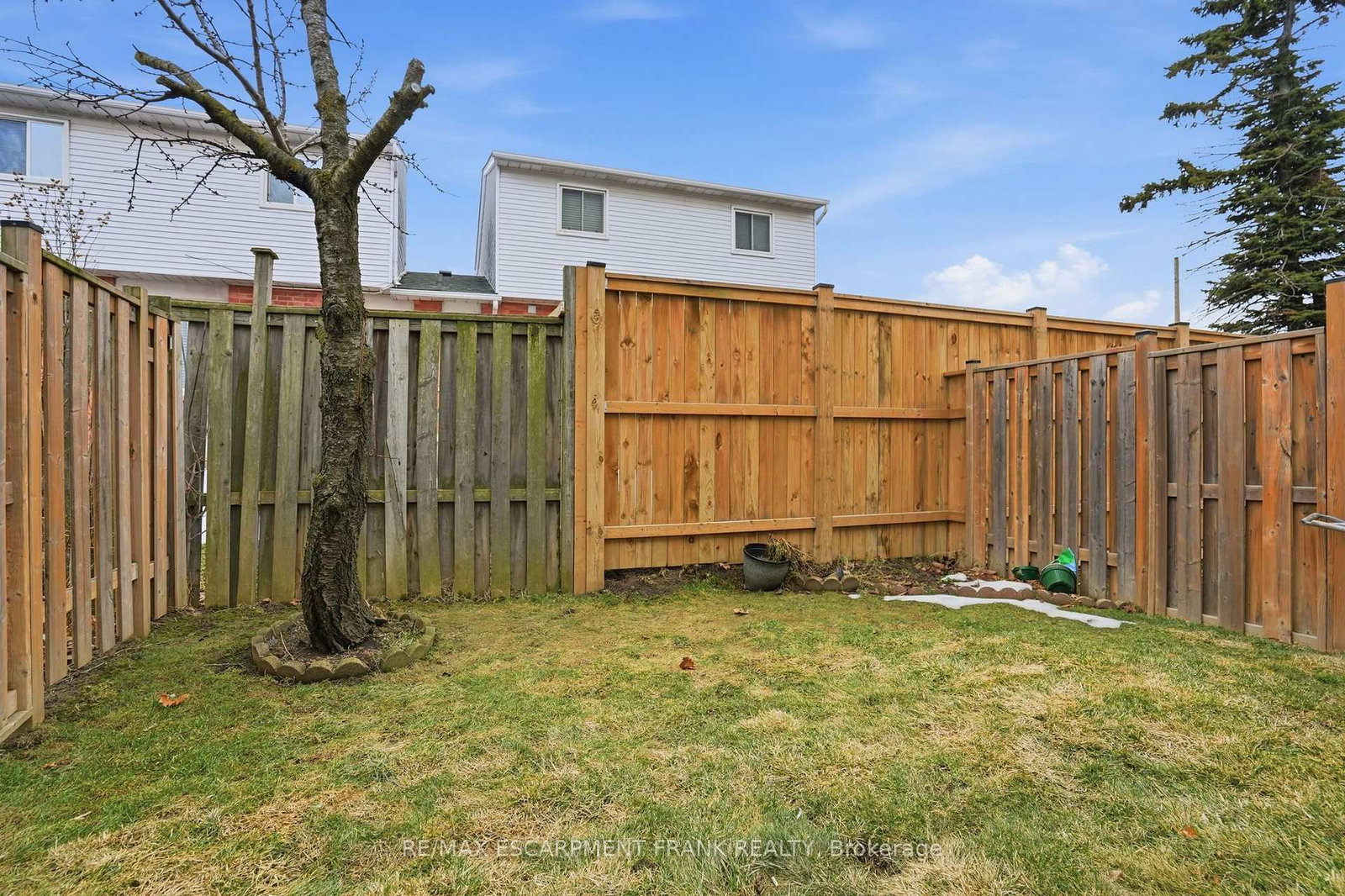1255 UPPER GAGE Avenue • #15 • Hamilton, ON photo 39