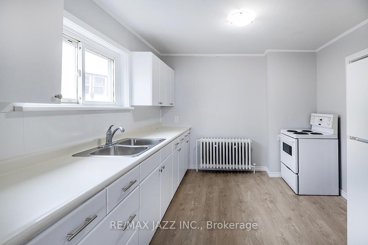 221 Walton Street • Port Hope, ON photo 22