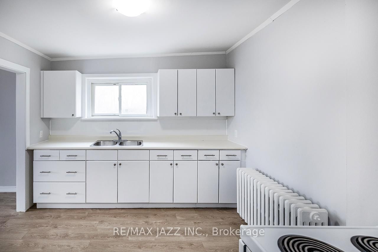221 Walton Street • Port Hope, ON photo 24