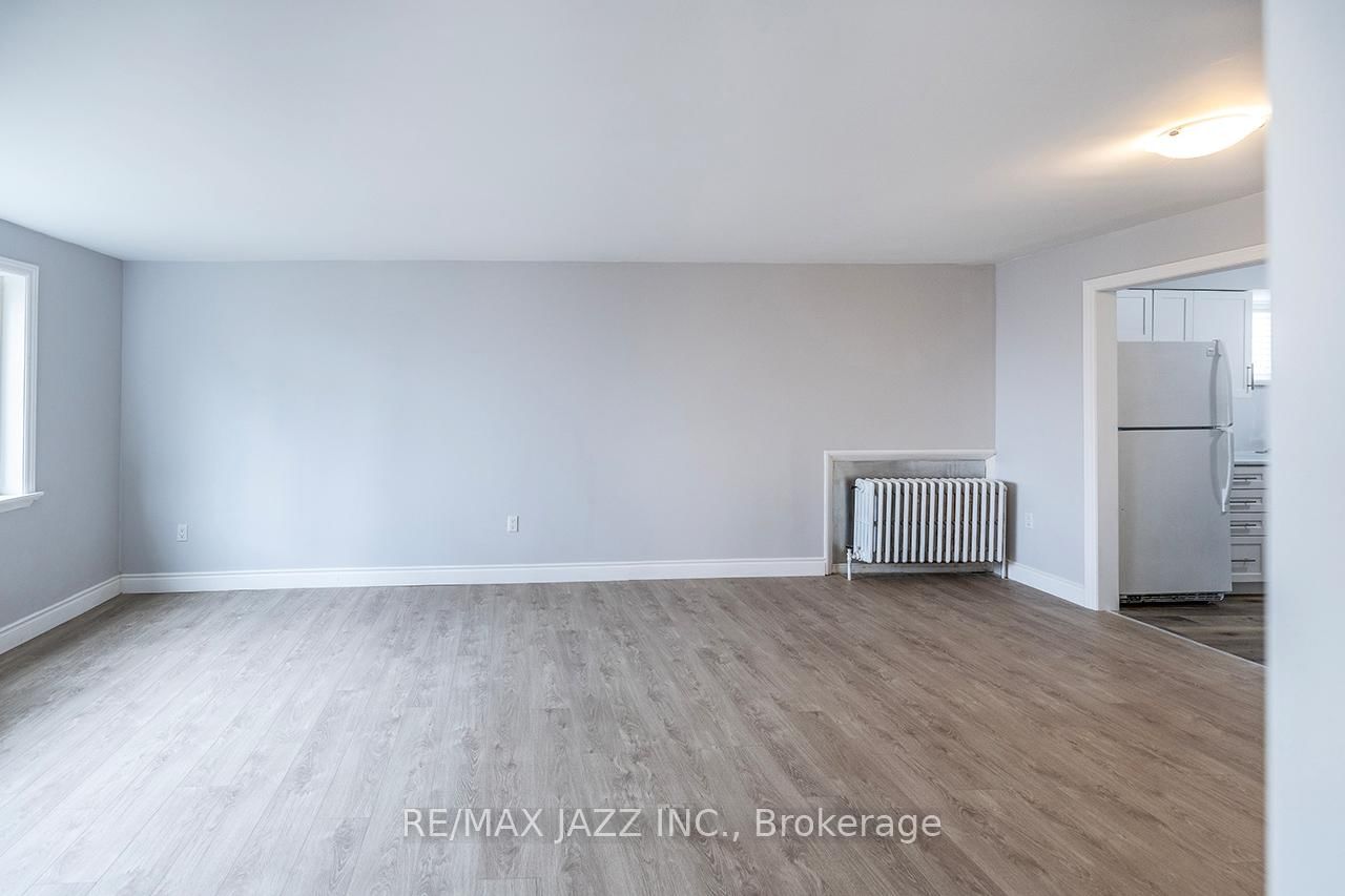 221 Walton Street • Port Hope, ON photo 35