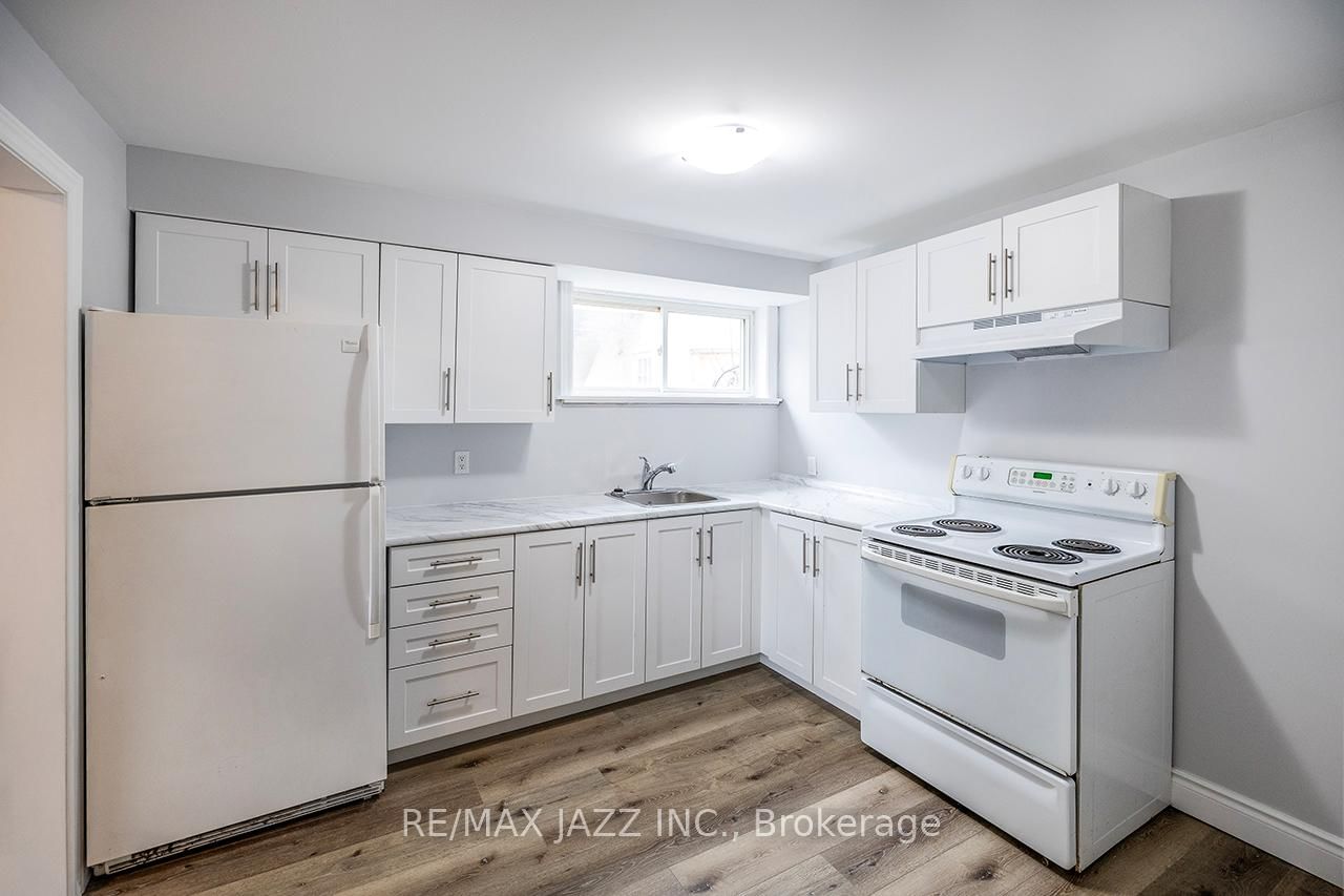 221 Walton Street • Port Hope, ON photo 37