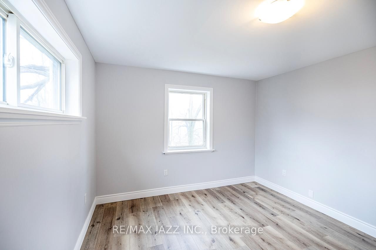 221 Walton Street • Port Hope, ON photo 39